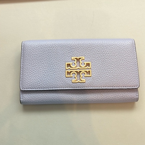 Tory Burch Handbags - Tory Burch Lavender Leather Wallet with Gold Finishes